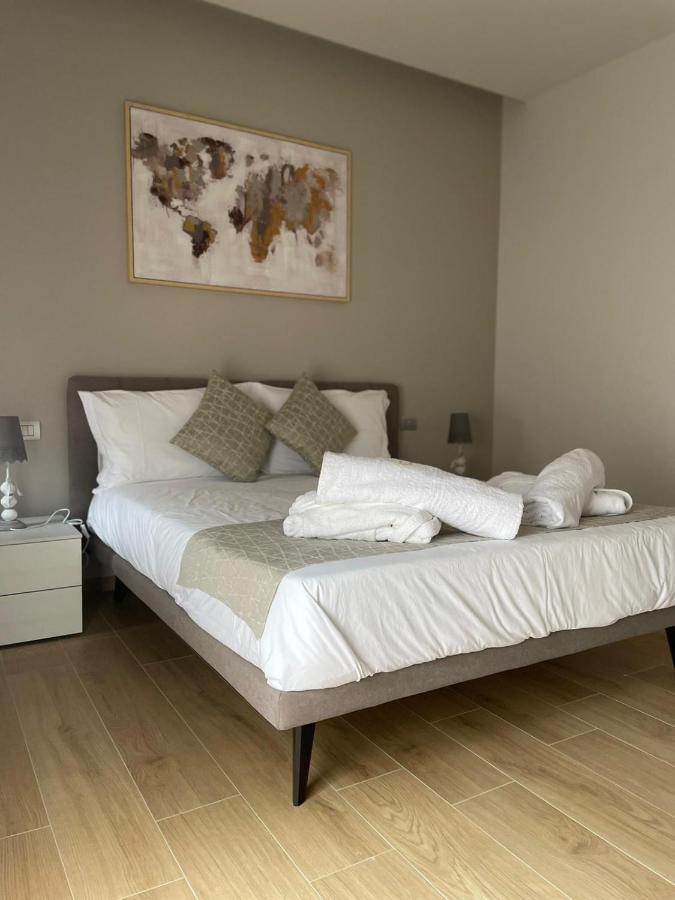 Notti O' Tunn Luxury Rooms In Centro Geraci Siculo Εξωτερικό φωτογραφία