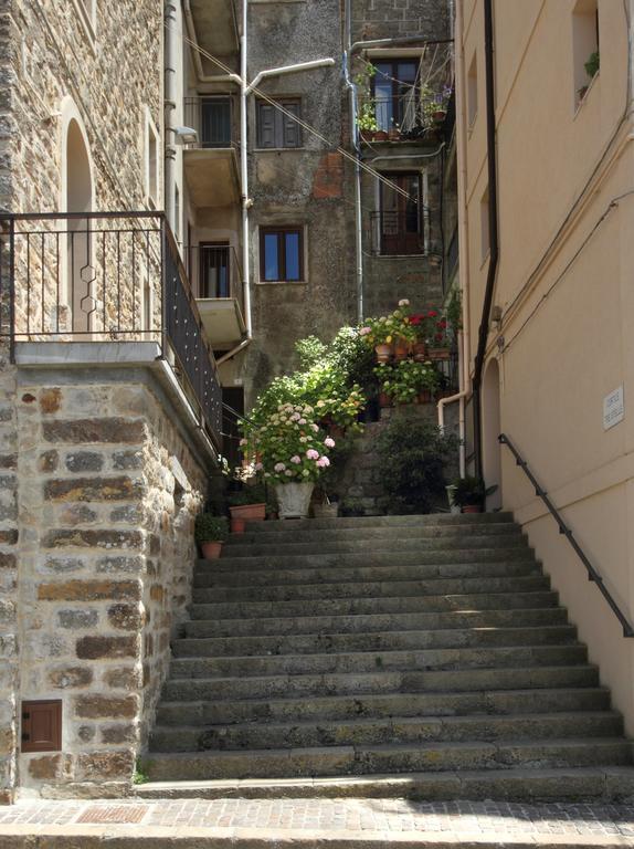 Notti O' Tunn Luxury Rooms In Centro Geraci Siculo Εξωτερικό φωτογραφία