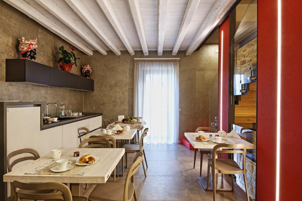 Notti O' Tunn Luxury Rooms In Centro Geraci Siculo Εξωτερικό φωτογραφία