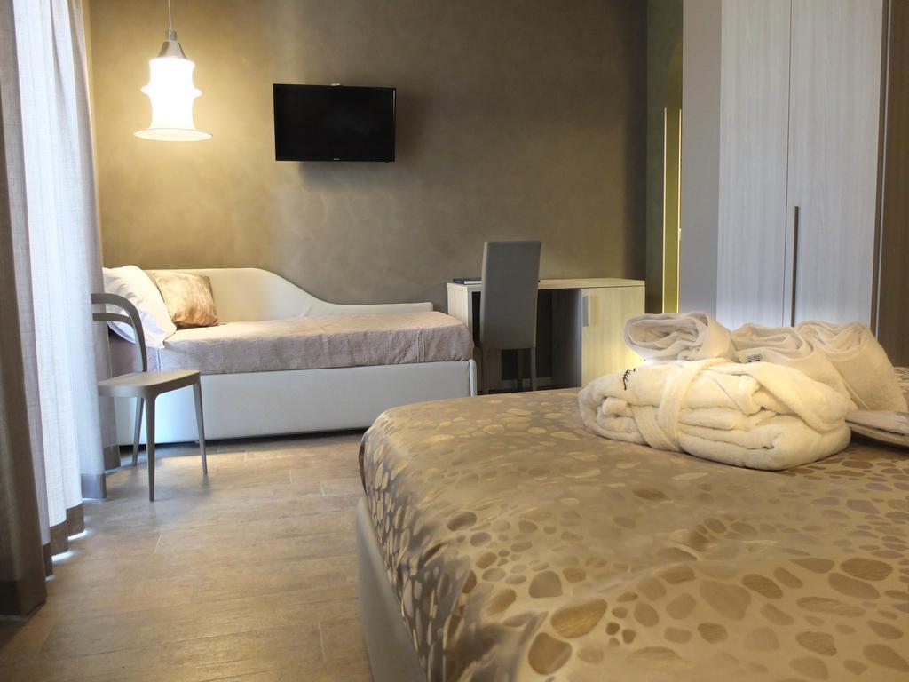 Notti O' Tunn Luxury Rooms In Centro Geraci Siculo Εξωτερικό φωτογραφία