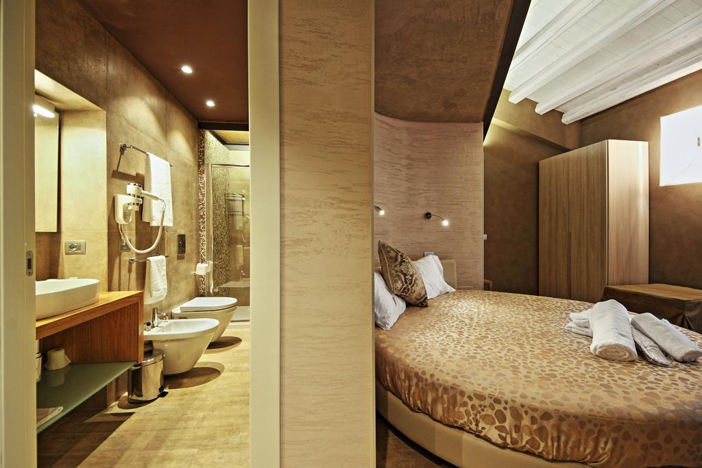 Notti O' Tunn Luxury Rooms In Centro Geraci Siculo Εξωτερικό φωτογραφία